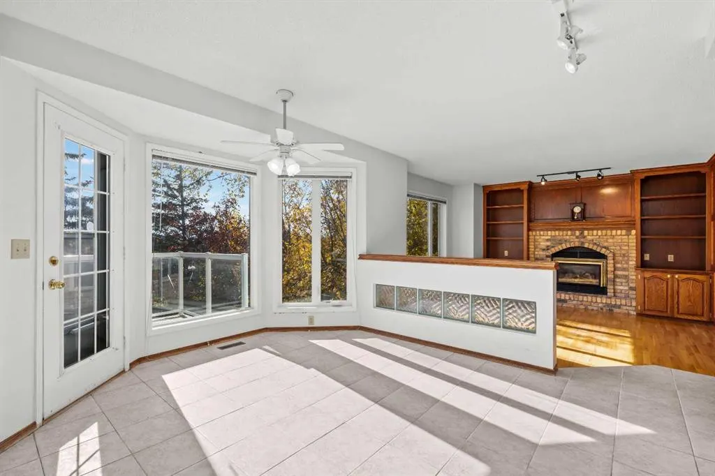 707 Hawkside Mews NW
