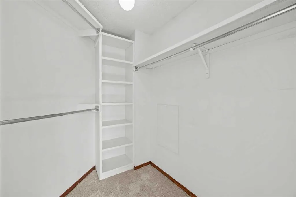 707 Hawkside Mews NW