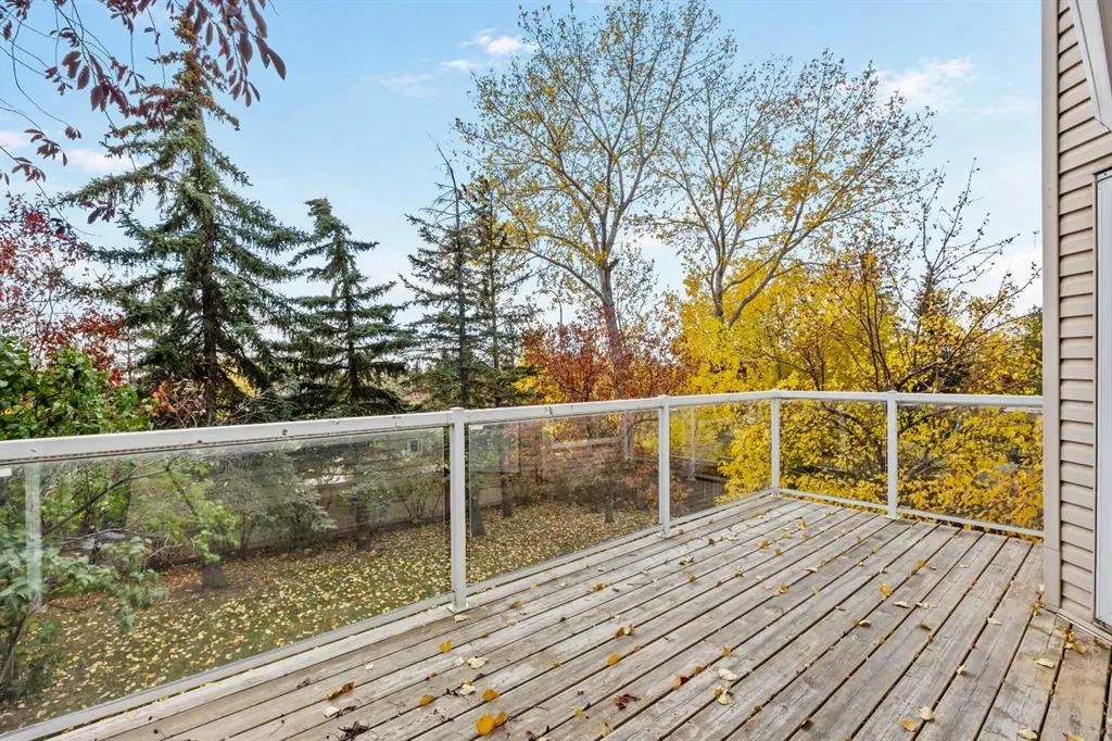 707 Hawkside Mews NW