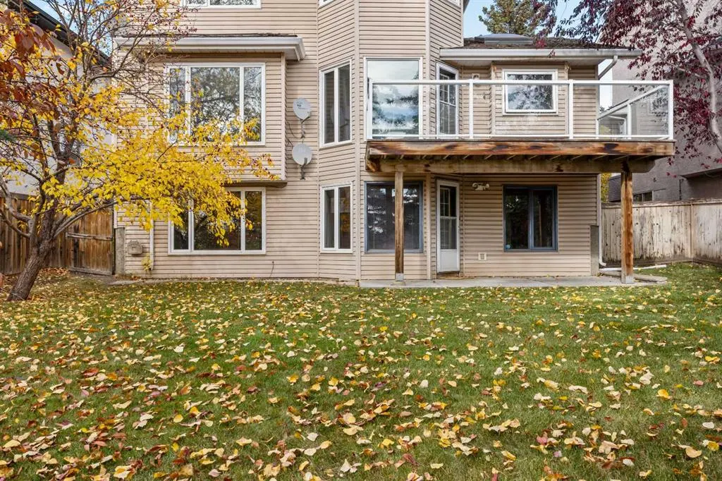 707 Hawkside Mews NW
