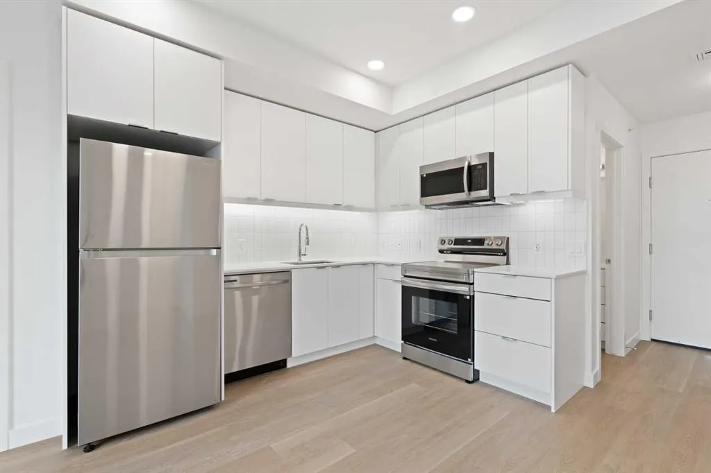 8500 19 Avenue SE #4604