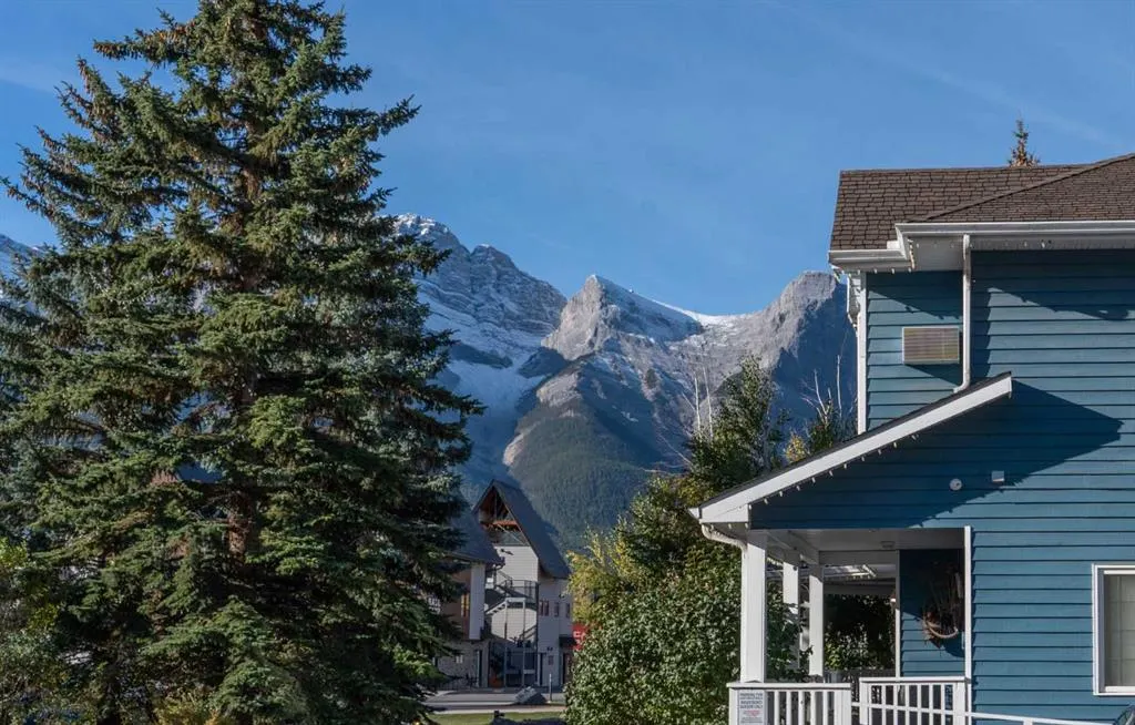 1201 Bow Valley Trail