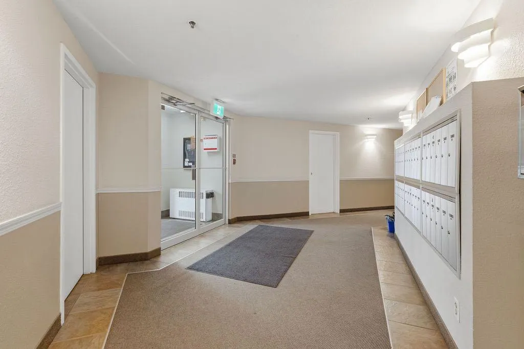 1112 Valleyview Park SE #112