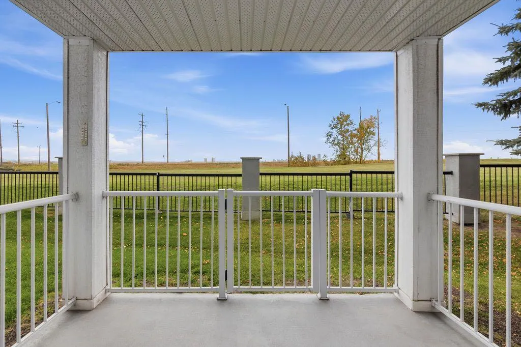 1112 Valleyview Park SE #112