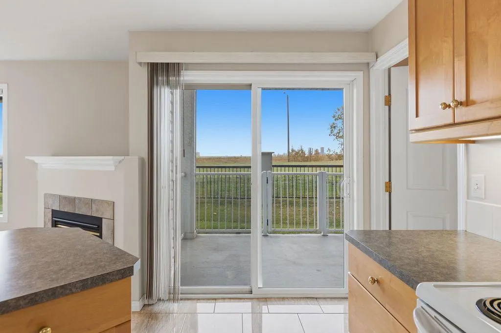 1112 Valleyview Park SE #112