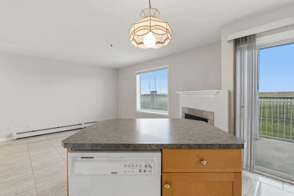 1112 Valleyview Park SE #112