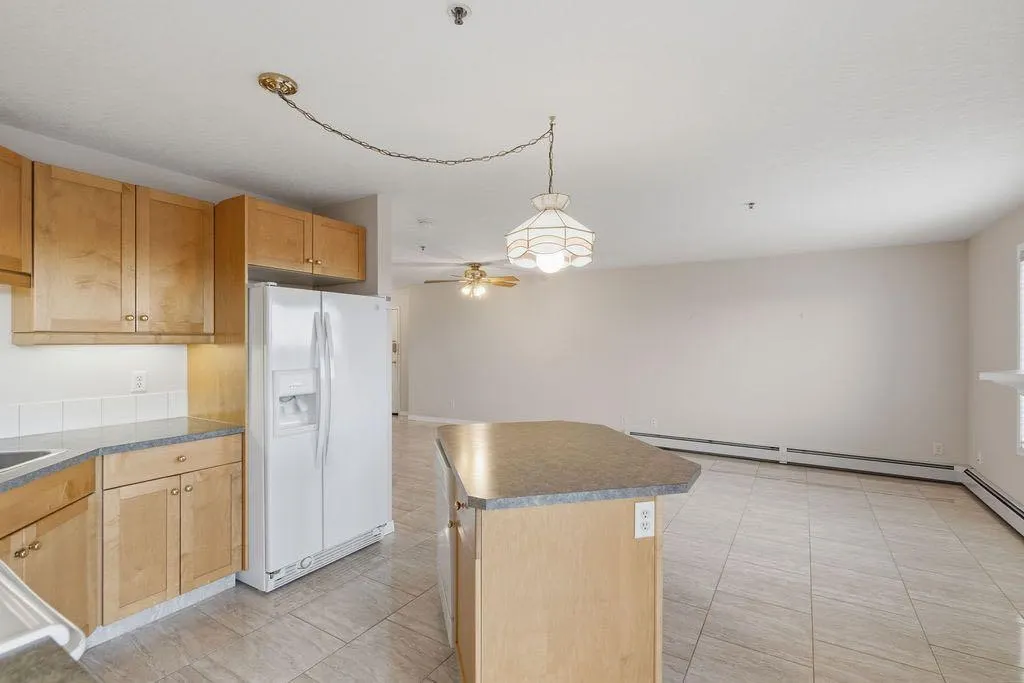 1112 Valleyview Park SE #112