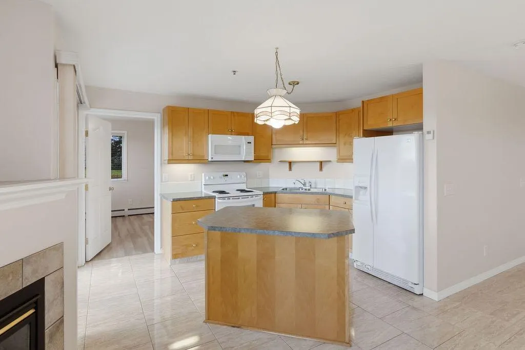 1112 Valleyview Park SE #112