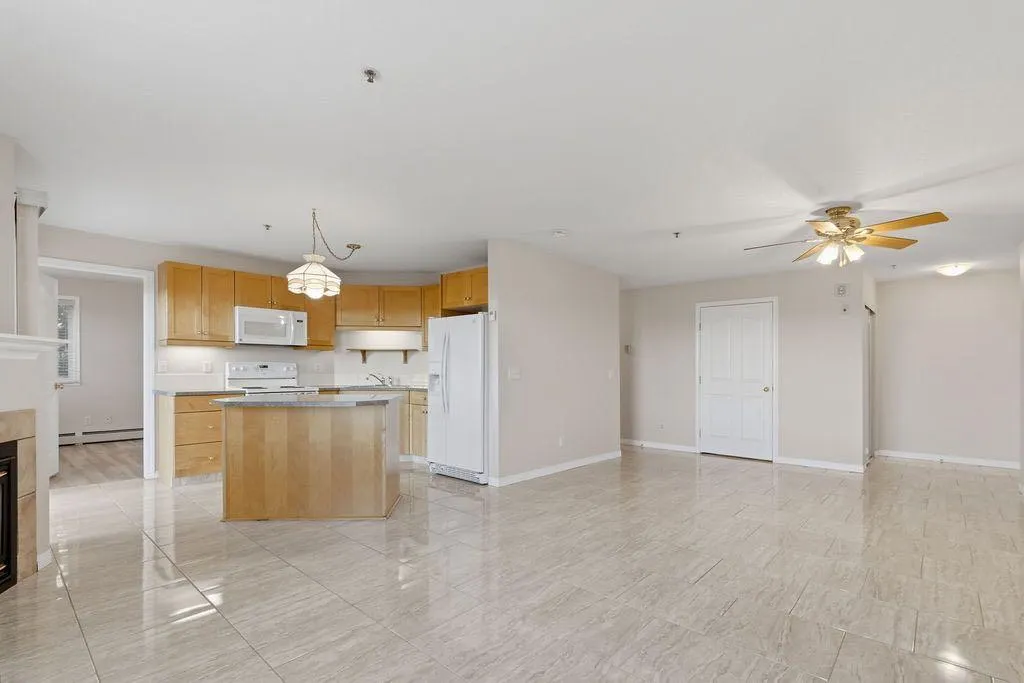 1112 Valleyview Park SE #112