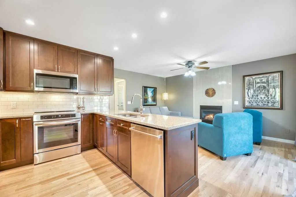 304 Cambridge Place