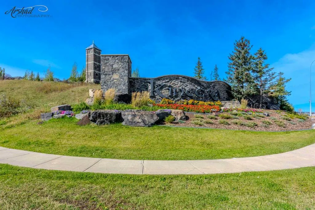 195 Kincora Glen Road NW #423