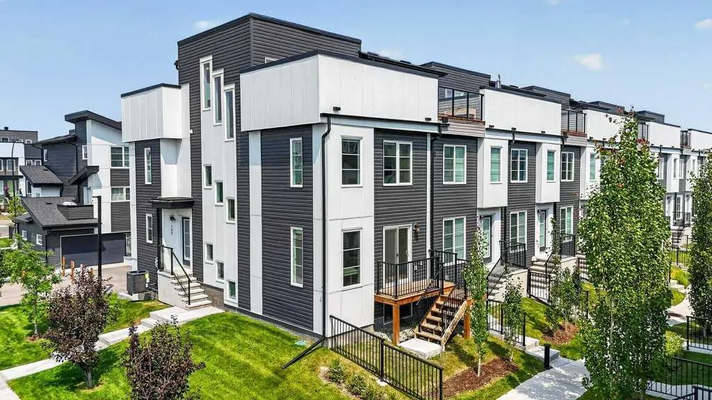 474 Seton Circle SE #709