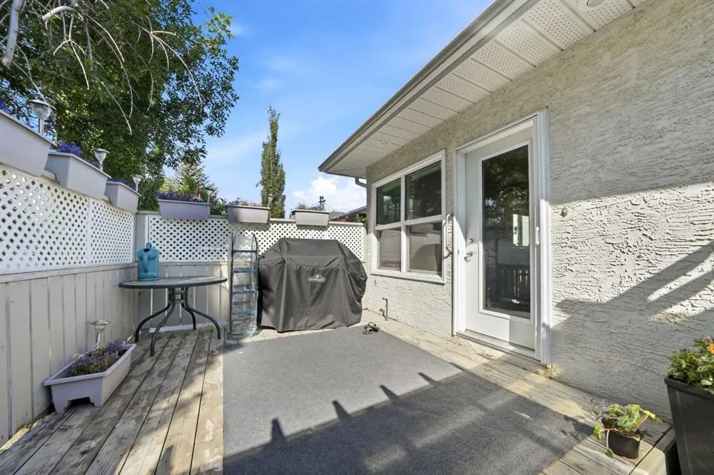 8 Drever Close