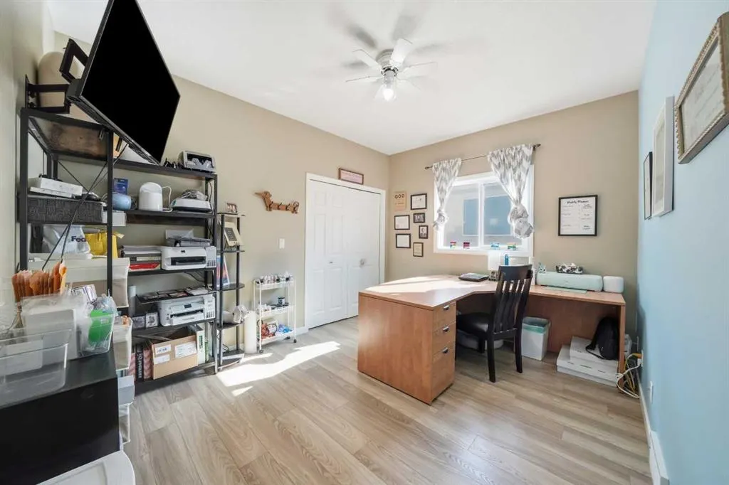 8 Drever Close