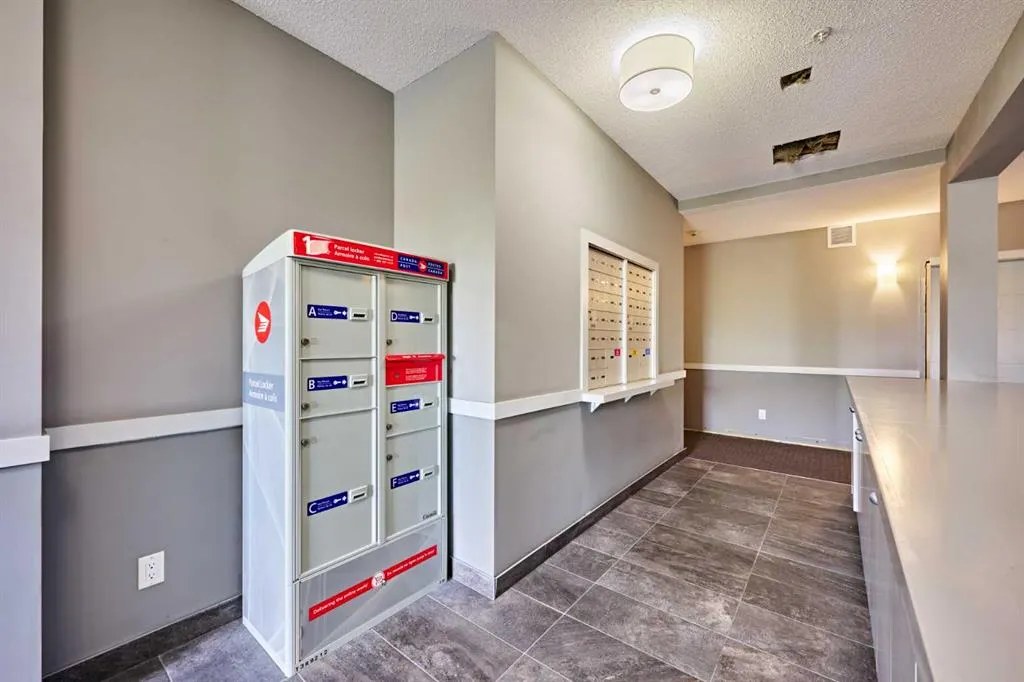 12 Sage Hill Terrace NW #305