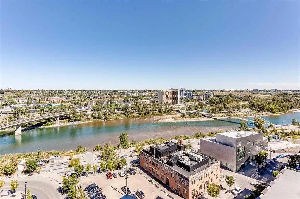 519 Riverfront Avenue SE #1404