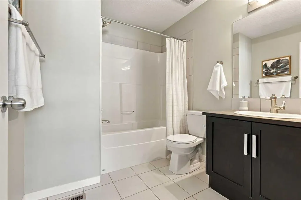 78 New Brighton Landing SE