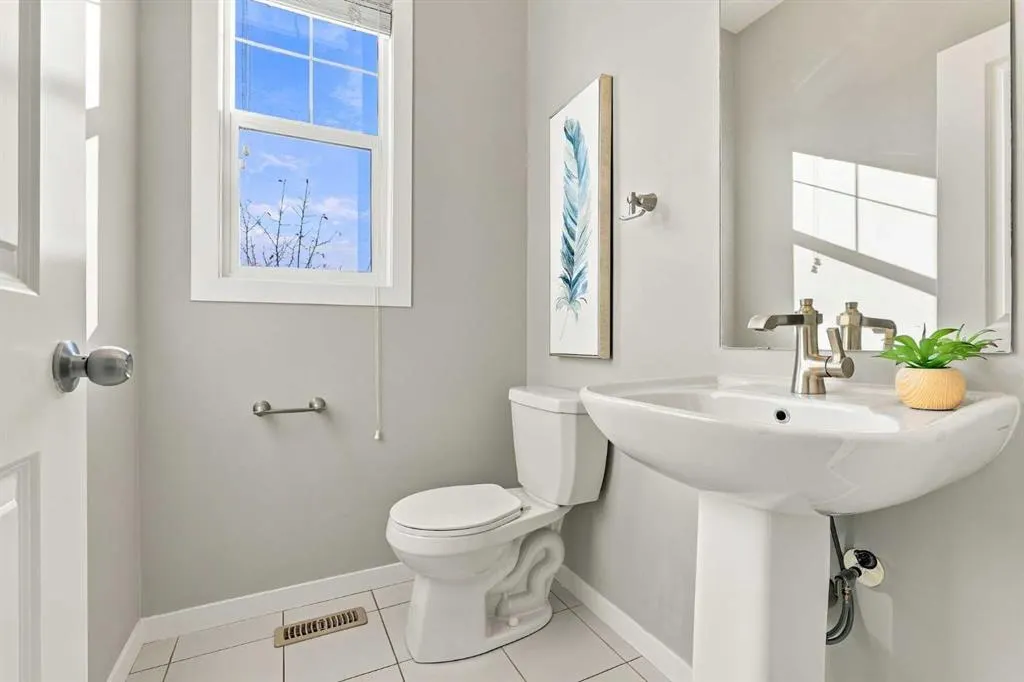 78 New Brighton Landing SE