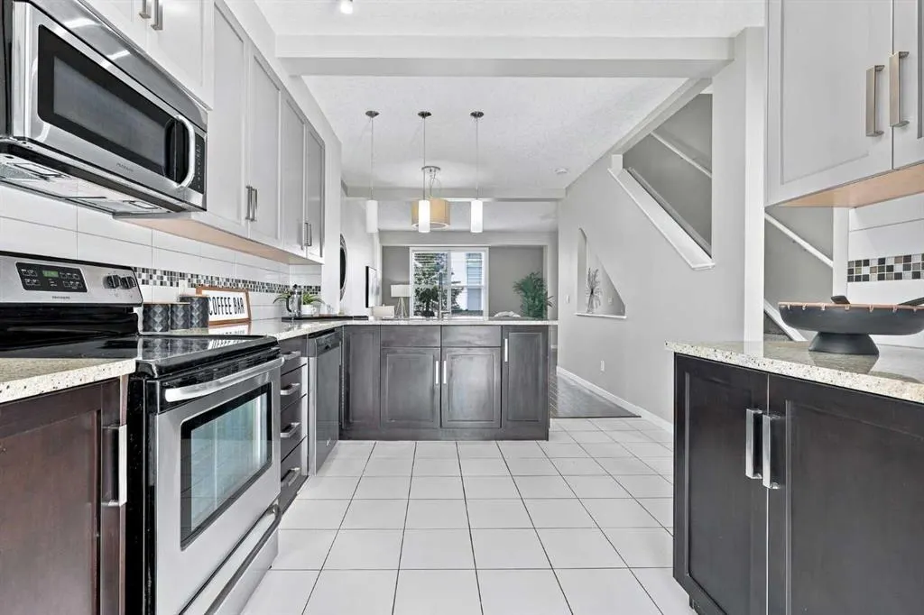 78 New Brighton Landing SE