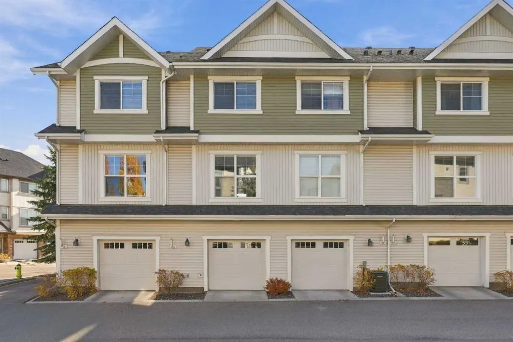 78 New Brighton Landing SE