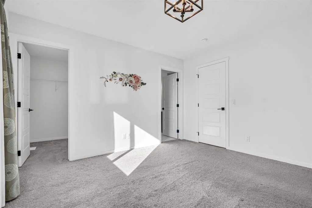 91 Walcrest Way SE