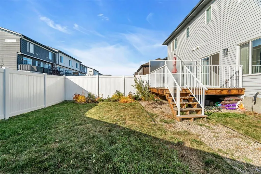 91 Walcrest Way SE