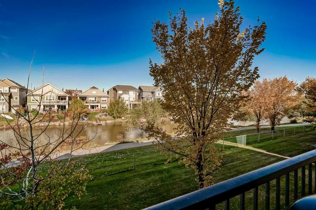 202 Bayside Point SW