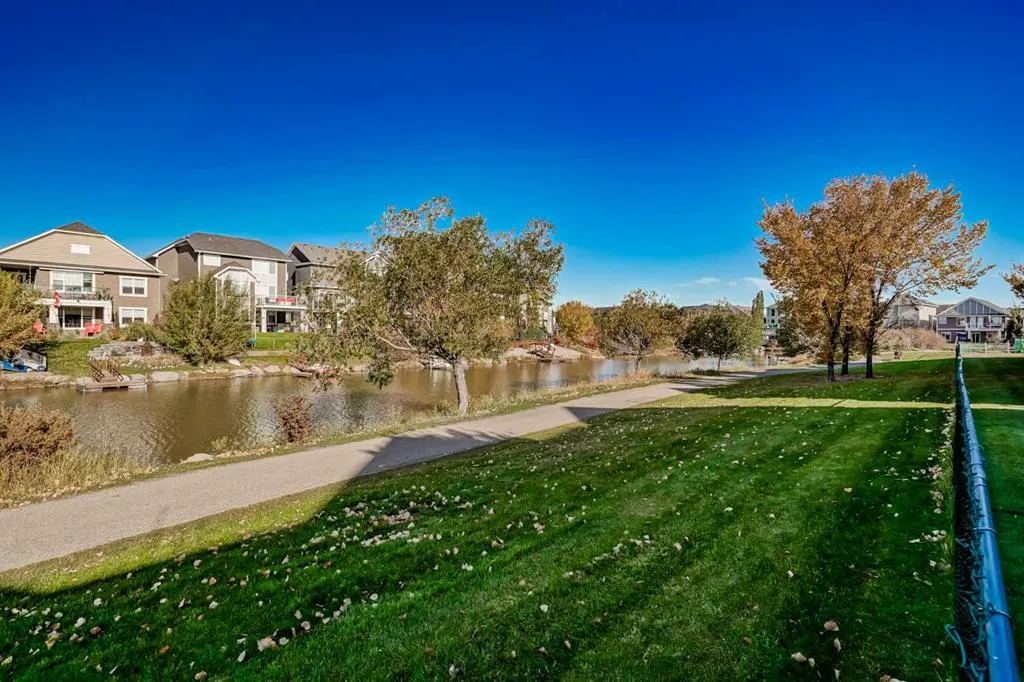 202 Bayside Point SW