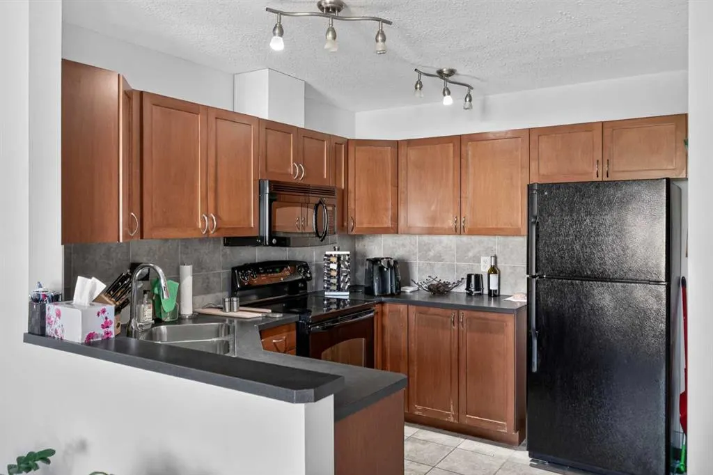 202 Bayside Point SW