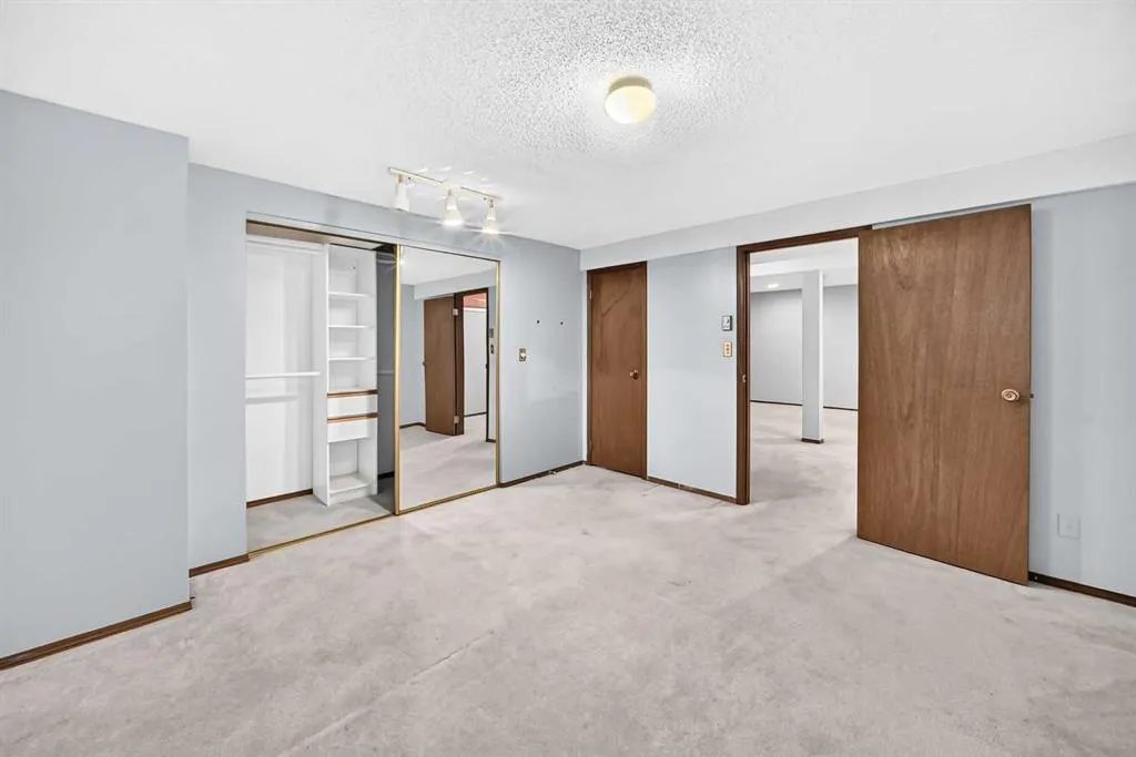 64 Edforth Crescent NW