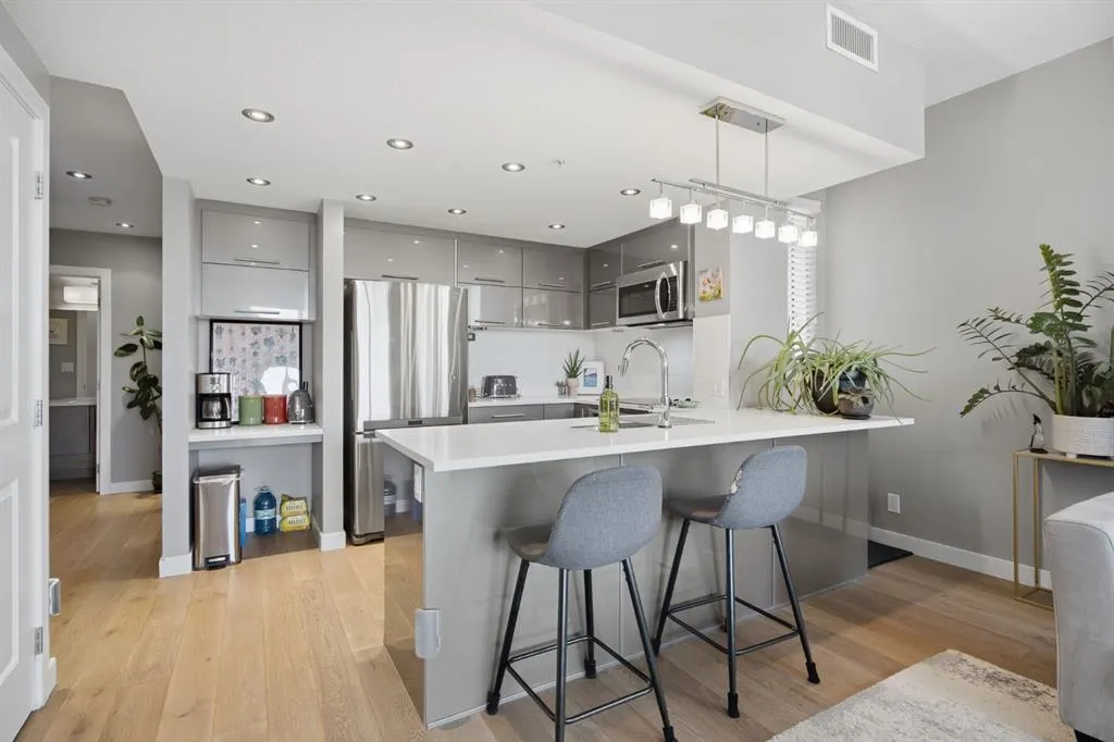 1110 3 Avenue NW #303