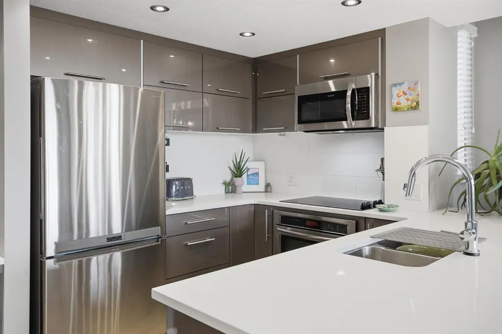 1110 3 Avenue NW #303