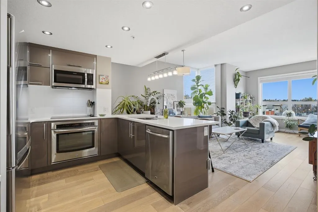 1110 3 Avenue NW #303