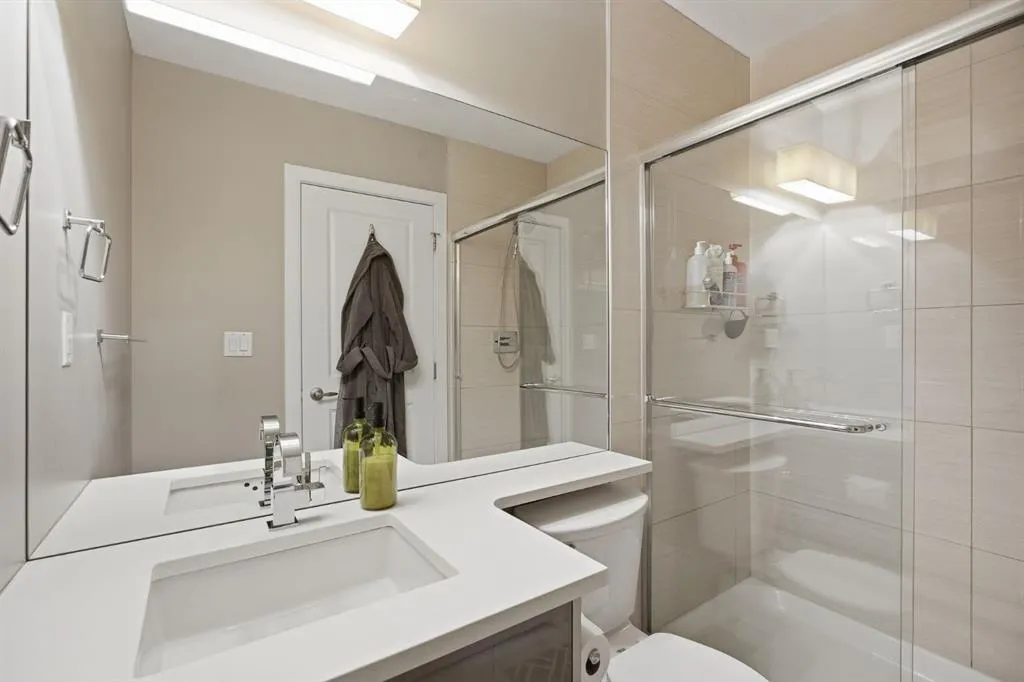 1110 3 Avenue NW #303