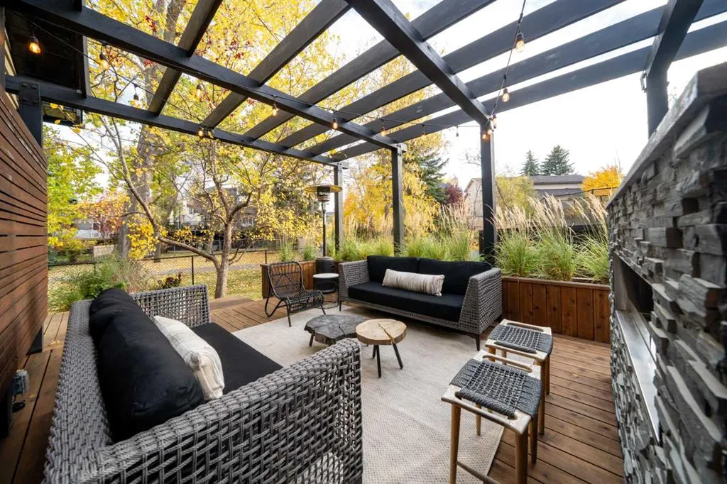 31 Canterville Bay SW