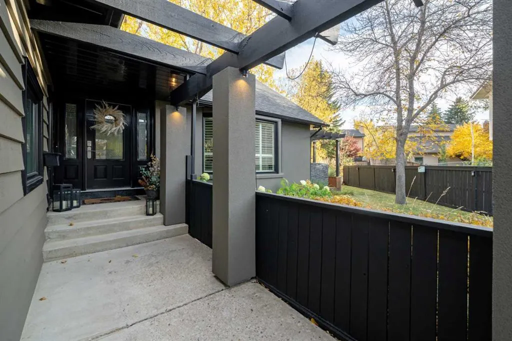 31 Canterville Bay SW
