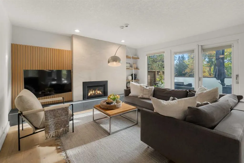 31 Canterville Bay SW