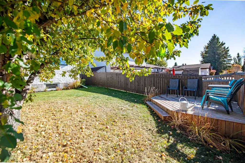 112 Carroll Crescent