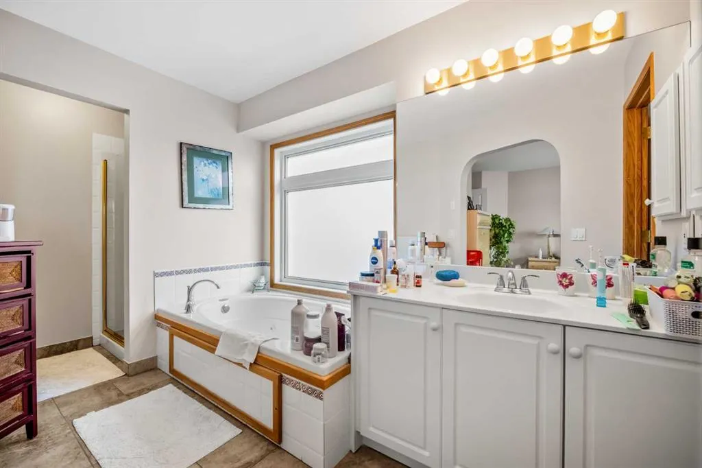 108 Citadel Circle NW