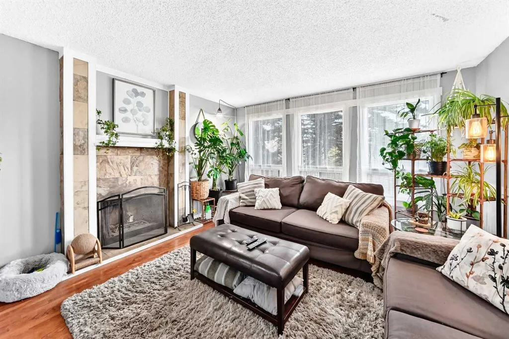 59 Summerwood Road SE
