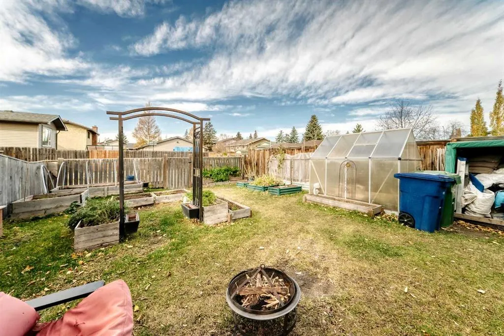 59 Summerwood Road SE