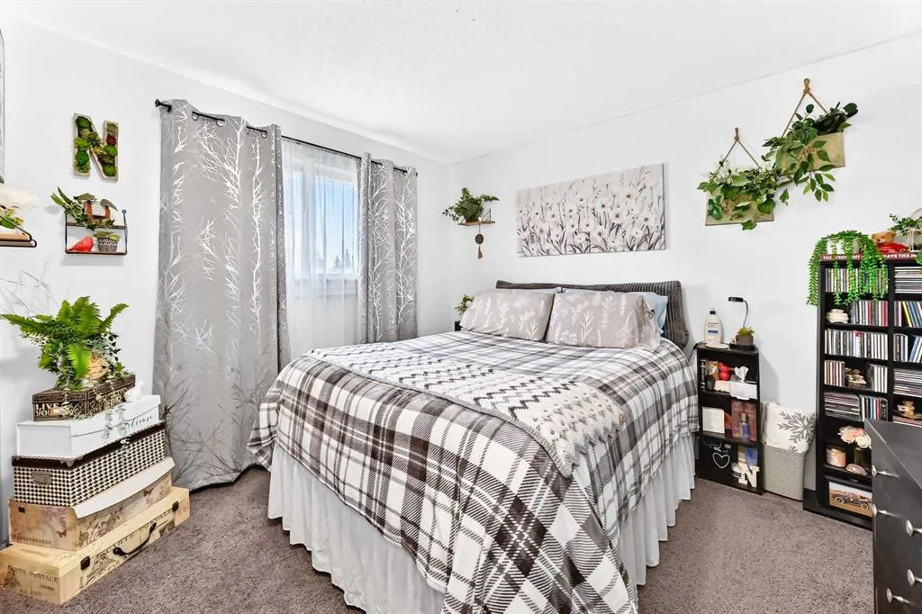 59 Summerwood Road SE
