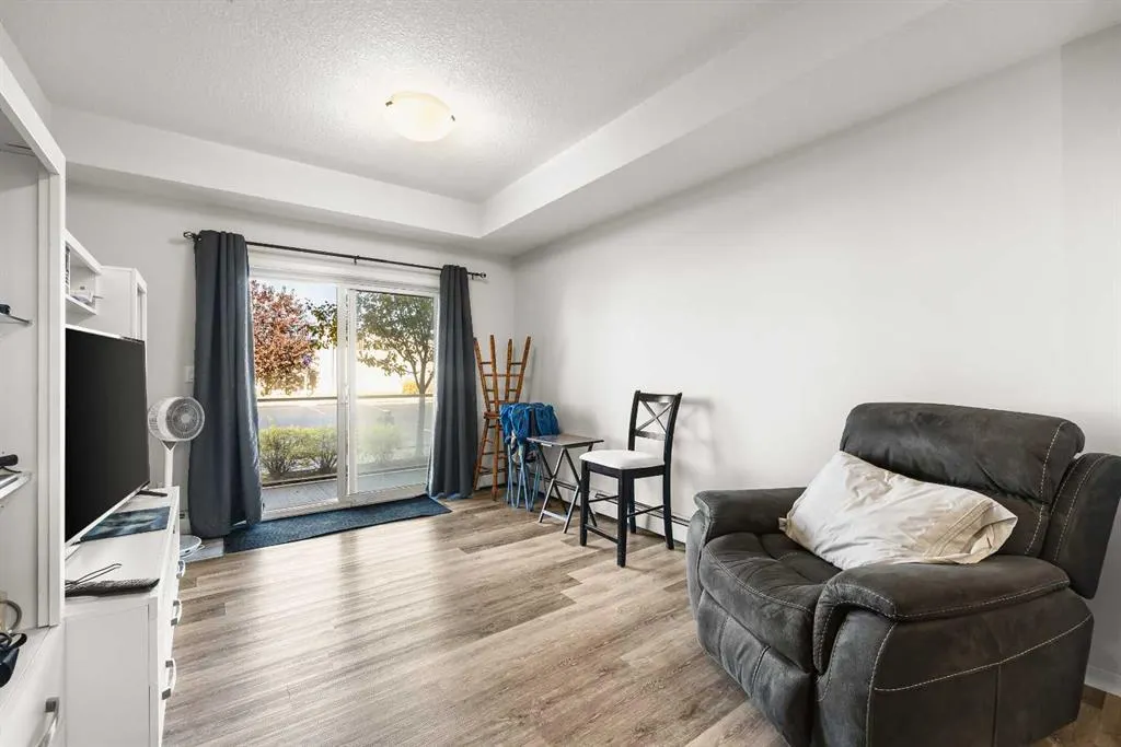 300 Harvest Hills Place NE #112