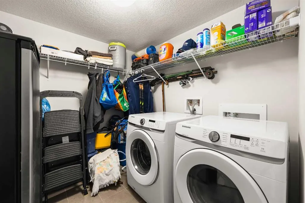 300 Harvest Hills Place NE #112