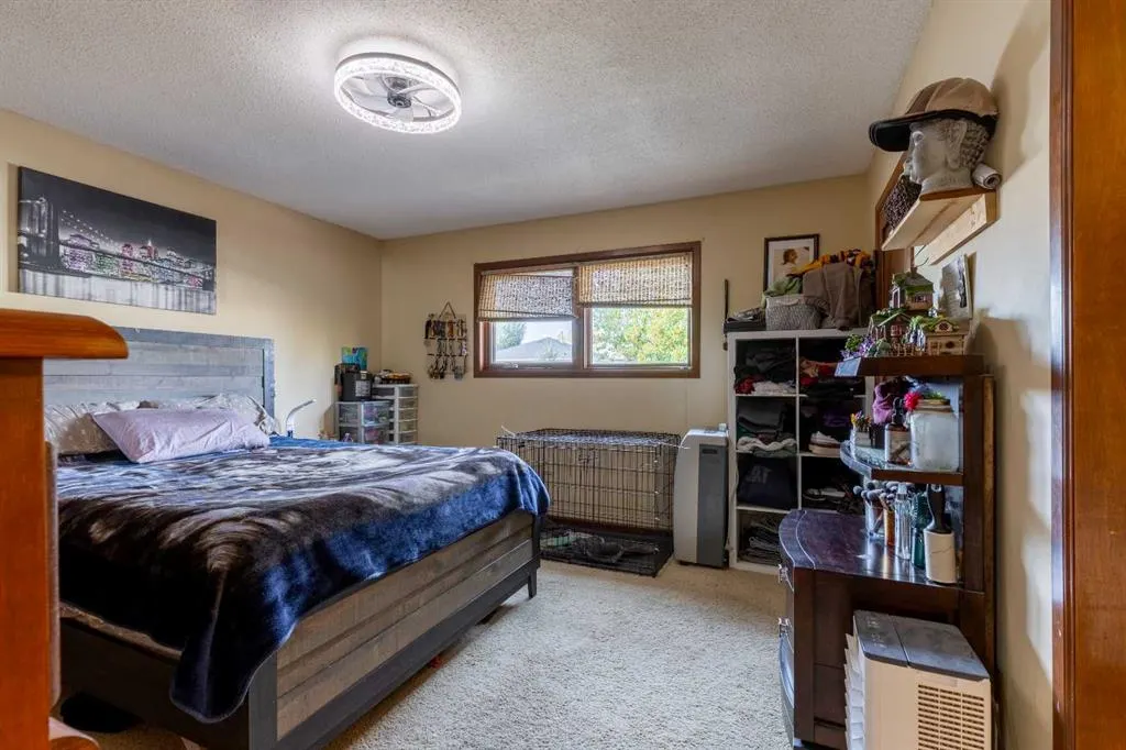 184 Lakhota Crescent W