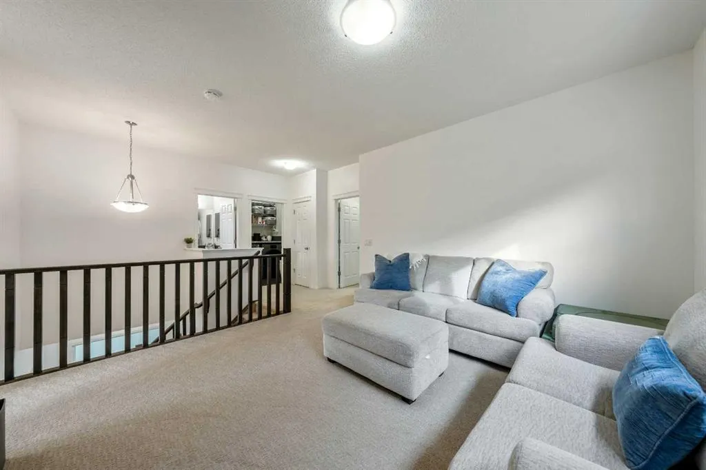 34 Mount Rae Terrace