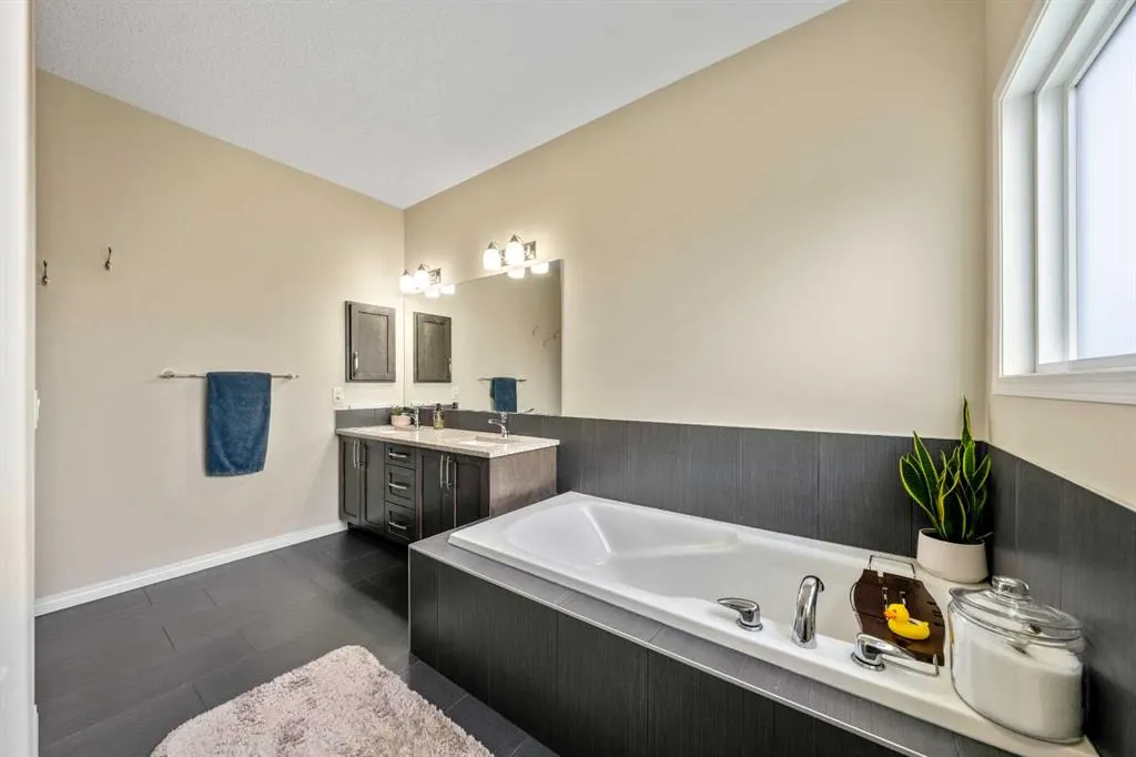 34 Mount Rae Terrace
