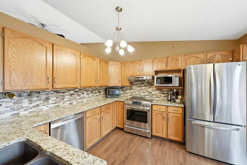 20 Sunlake Road SE