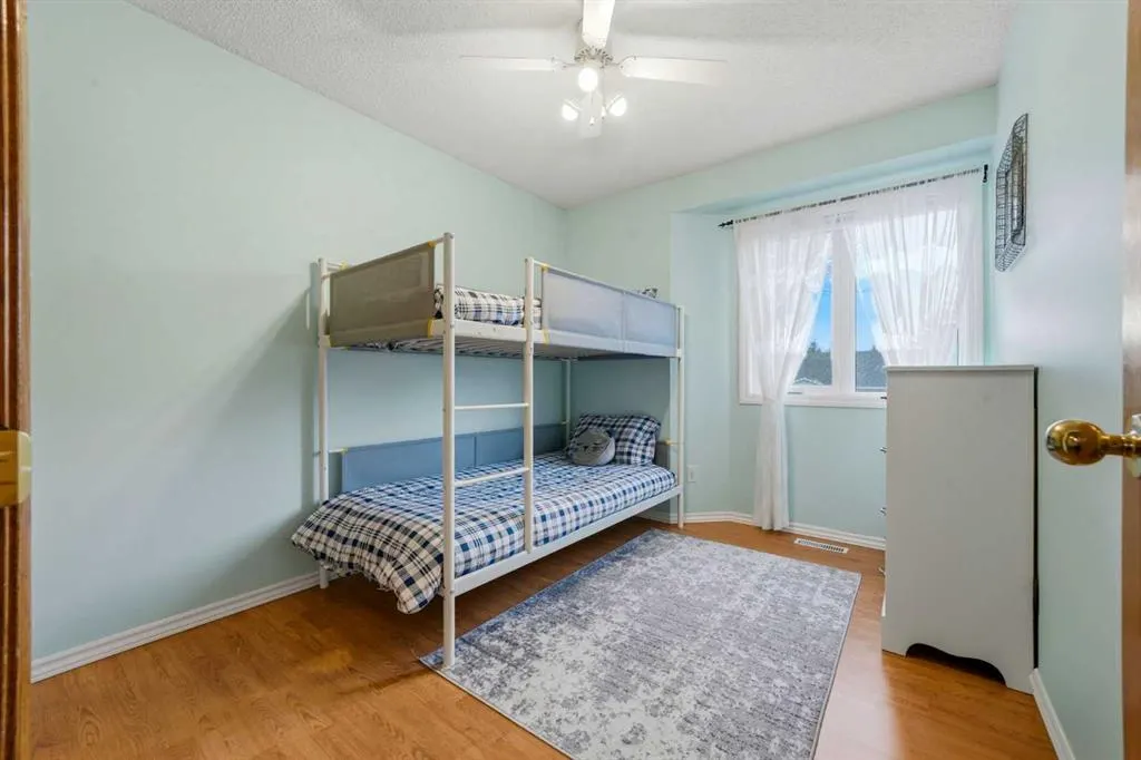 20 Sunlake Road SE