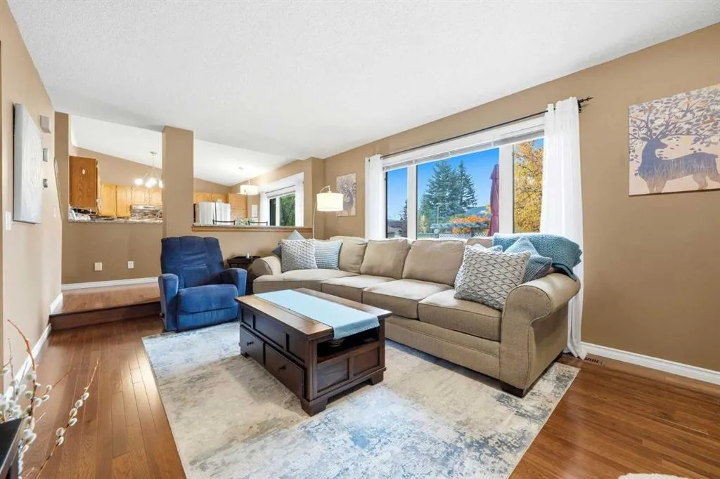 20 Sunlake Road SE